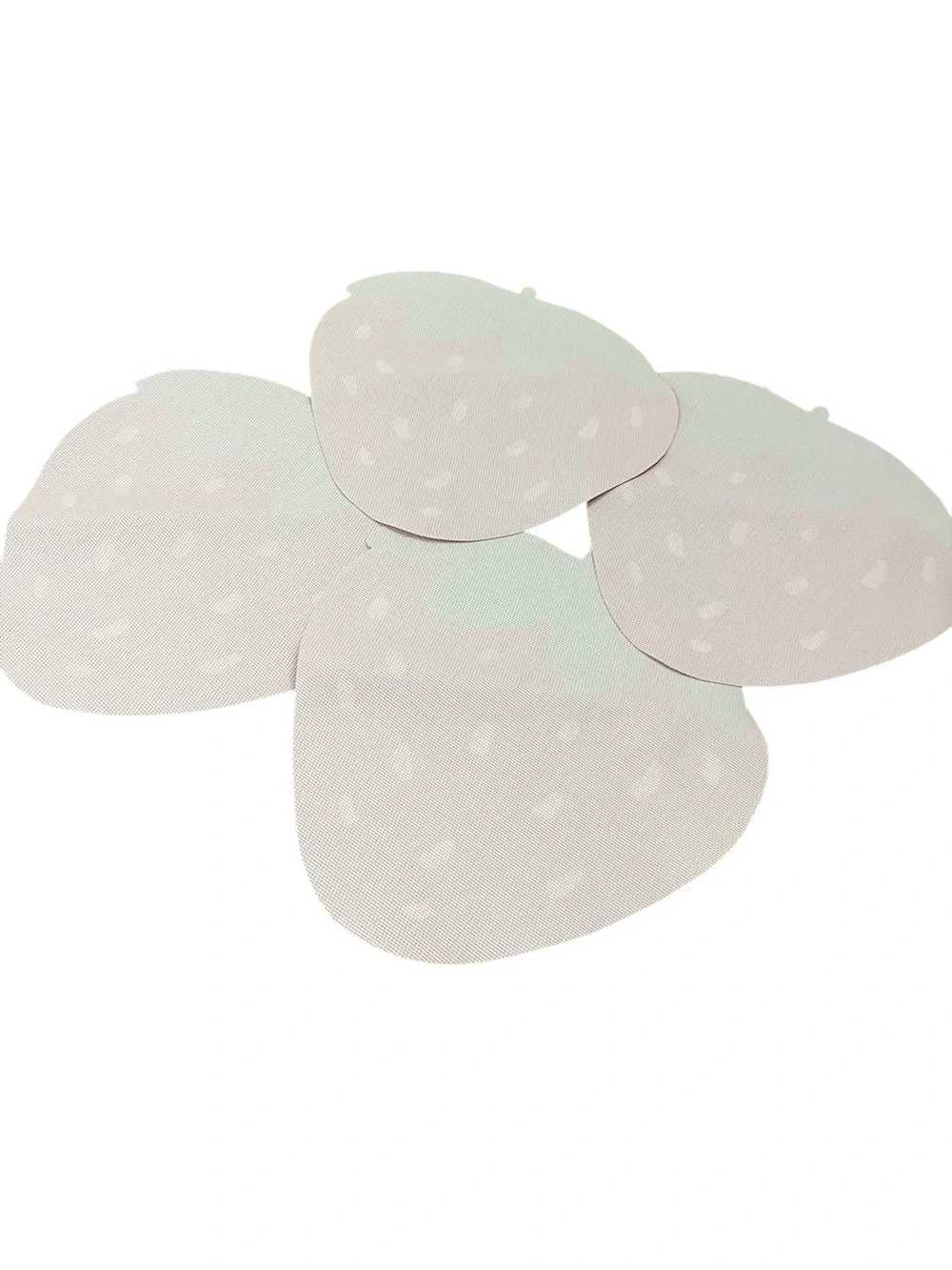Lot of 4 strawberry fruit berry placemats so cute!